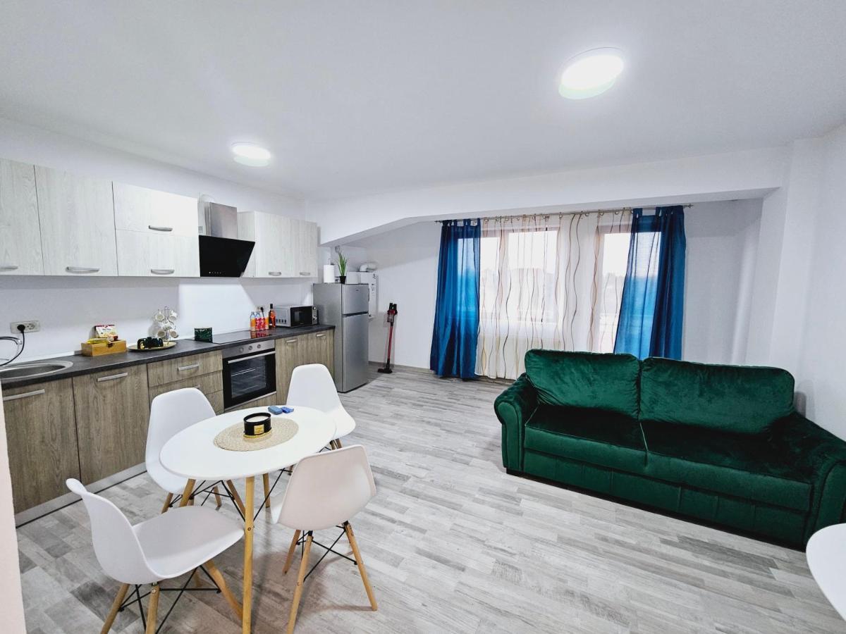 Comapart Bacau Bagian luar foto