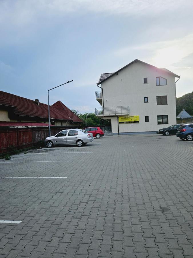 Comapart Bacau Bagian luar foto